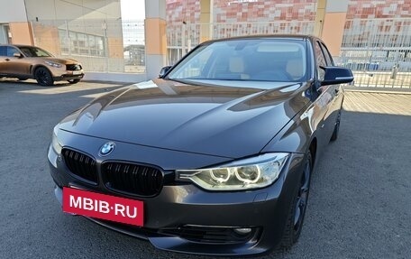 BMW 3 серия, 2012 год, 2 150 000 рублей, 11 фотография