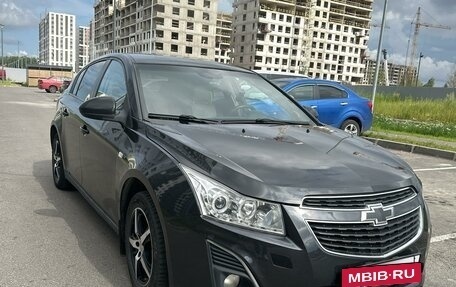 Chevrolet Cruze II, 2013 год, 595 000 рублей, 2 фотография