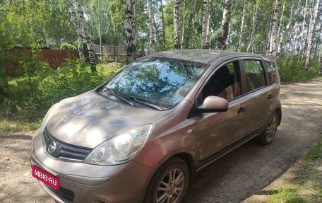 Nissan Note II рестайлинг, 2013 год, 900 000 рублей, 1 фотография