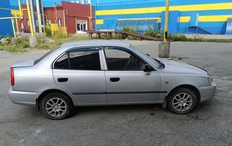 Hyundai Accent II, 2005 год, 290 000 рублей, 2 фотография