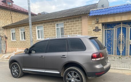 Volkswagen Touareg III, 2008 год, 1 050 000 рублей, 2 фотография