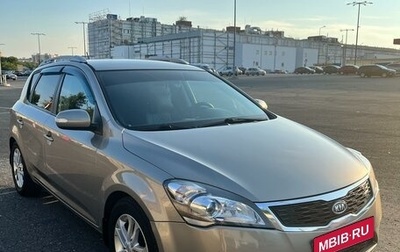 KIA cee'd I рестайлинг, 2010 год, 865 000 рублей, 1 фотография