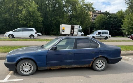 BMW 5 серия, 1989 год, 100 000 рублей, 2 фотография