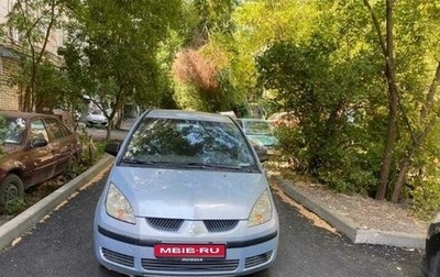 Mitsubishi Colt VI рестайлинг, 2004 год, 365 000 рублей, 1 фотография