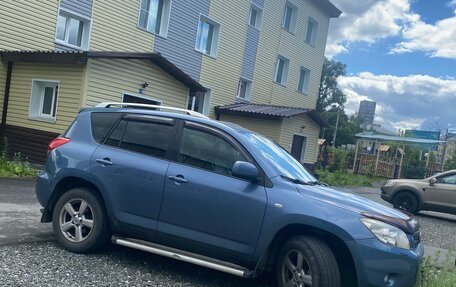 Toyota RAV4, 2007 год, 1 450 000 рублей, 2 фотография