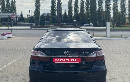 Toyota Camry, 2016 год, 2 250 000 рублей, 5 фотография