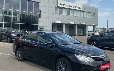 Toyota Camry, 2016 год, 2 250 000 рублей, 2 фотография