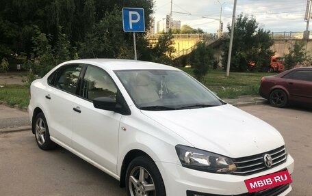 Volkswagen Polo VI (EU Market), 2017 год, 1 350 000 рублей, 2 фотография