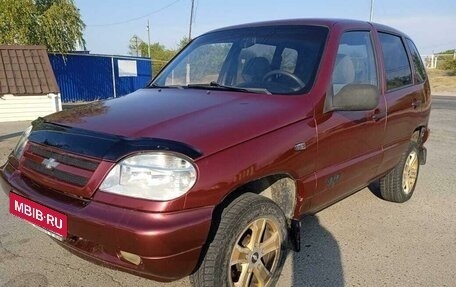 Chevrolet Niva I рестайлинг, 2004 год, 399 000 рублей, 2 фотография