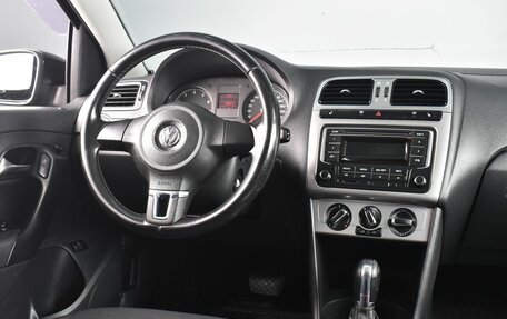 Volkswagen Polo VI (EU Market), 2013 год, 899 995 рублей, 8 фотография