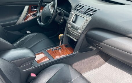 Toyota Camry, 2010 год, 1 490 000 рублей, 7 фотография