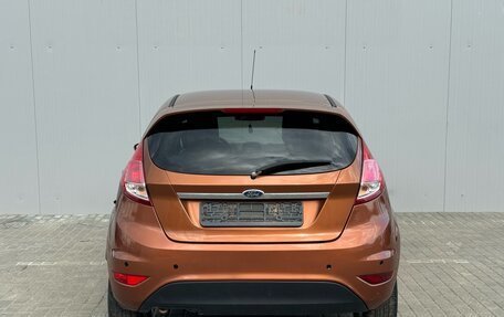 Ford Fiesta, 2015 год, 730 000 рублей, 6 фотография