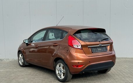 Ford Fiesta, 2015 год, 730 000 рублей, 5 фотография