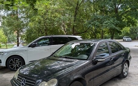 Mercedes-Benz C-Класс, 2002 год, 480 000 рублей, 2 фотография