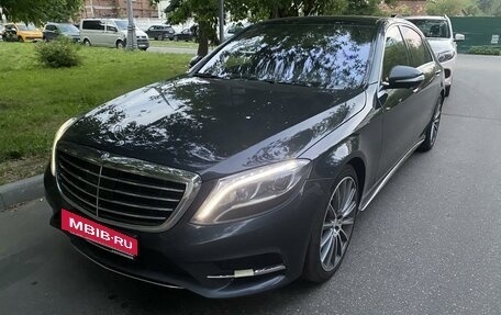 Mercedes-Benz S-Класс, 2015 год, 2 350 000 рублей, 2 фотография