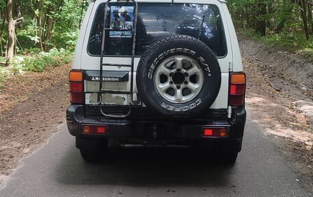 Mitsubishi Pajero III рестайлинг, 1995 год, 750 000 рублей, 7 фотография