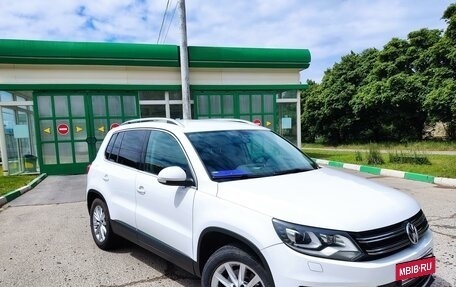 Volkswagen Tiguan I, 2012 год, 1 530 000 рублей, 2 фотография