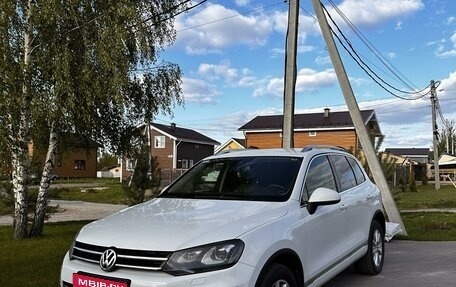 Volkswagen Touareg III, 2013 год, 2 599 999 рублей, 1 фотография