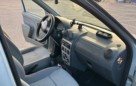 Renault Logan I, 2006 год, 390 000 рублей, 4 фотография