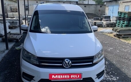 Volkswagen Caddy IV, 2015 год, 1 550 000 рублей, 2 фотография