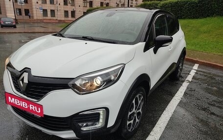 Renault Kaptur I рестайлинг, 2018 год, 1 890 000 рублей, 2 фотография