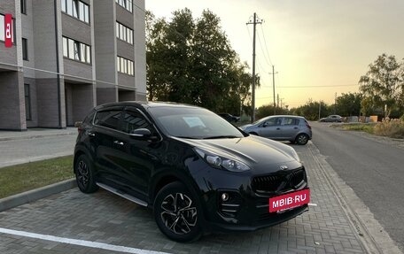 KIA Sportage IV рестайлинг, 2018 год, 2 200 000 рублей, 4 фотография