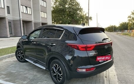 KIA Sportage IV рестайлинг, 2018 год, 2 200 000 рублей, 17 фотография