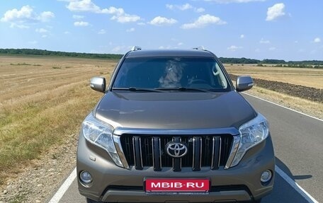 Toyota Land Cruiser Prado 150 рестайлинг 2, 2013 год, 3 450 000 рублей, 2 фотография