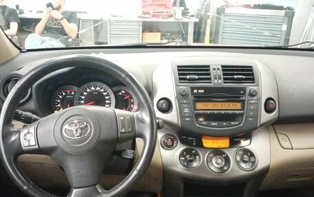 Toyota RAV4, 2010 год, 1 456 000 рублей, 5 фотография