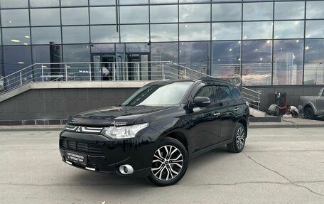 Mitsubishi Outlander III рестайлинг 3, 2012 год, 1 699 000 рублей, 1 фотография