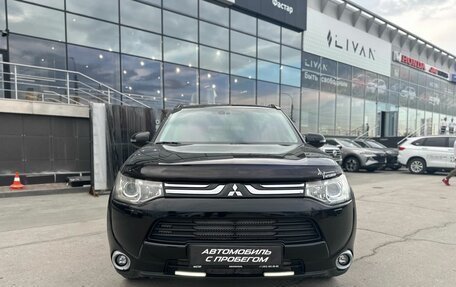 Mitsubishi Outlander III рестайлинг 3, 2012 год, 1 699 000 рублей, 3 фотография