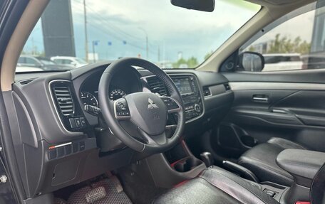 Mitsubishi Outlander III рестайлинг 3, 2012 год, 1 699 000 рублей, 11 фотография