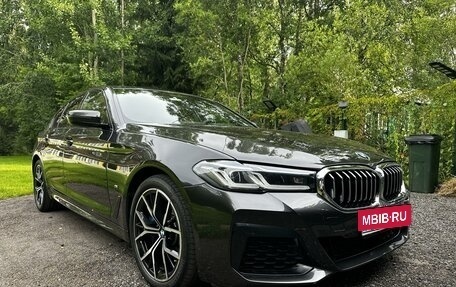 BMW 5 серия, 2020 год, 7 400 000 рублей, 6 фотография