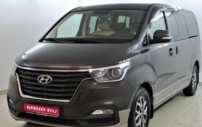 Hyundai H-1 II рестайлинг, 2019 год, 3 240 000 рублей, 1 фотография