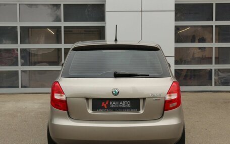 Skoda Fabia II, 2011 год, 800 000 рублей, 4 фотография