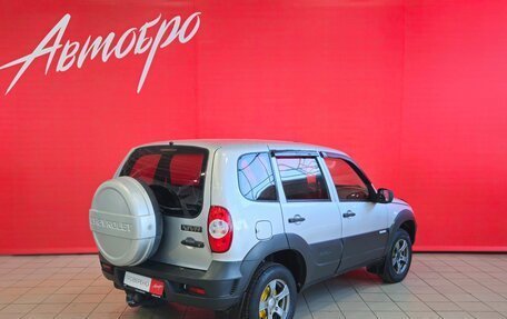 Chevrolet Niva I рестайлинг, 2011 год, 465 000 рублей, 5 фотография