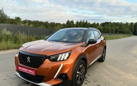 Peugeot 2008 II, 2021 год, 2 300 000 рублей, 2 фотография