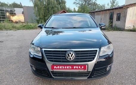 Volkswagen Passat B6, 2010 год, 855 000 рублей, 2 фотография