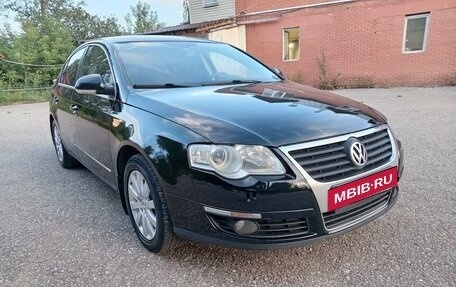 Volkswagen Passat B6, 2010 год, 855 000 рублей, 3 фотография