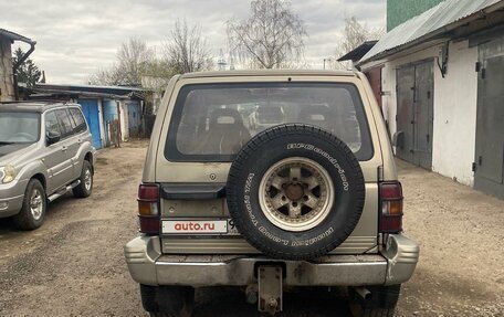 Mitsubishi Pajero III рестайлинг, 1993 год, 430 000 рублей, 6 фотография