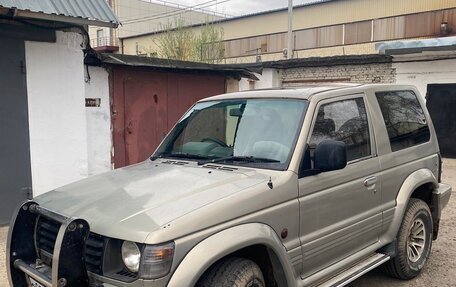 Mitsubishi Pajero III рестайлинг, 1993 год, 430 000 рублей, 3 фотография