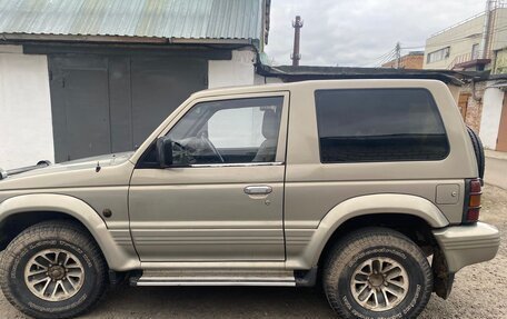 Mitsubishi Pajero III рестайлинг, 1993 год, 430 000 рублей, 17 фотография