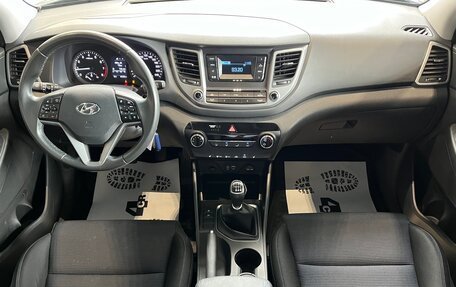 Hyundai Tucson III, 2018 год, 1 779 000 рублей, 10 фотография