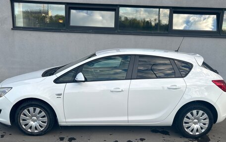 Opel Astra J, 2013 год, 849 000 рублей, 7 фотография