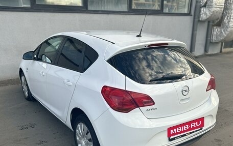 Opel Astra J, 2013 год, 849 000 рублей, 3 фотография