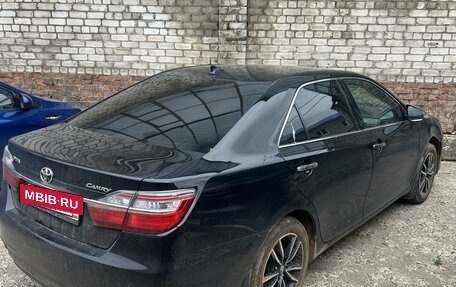 Toyota Camry, 2017 год, 2 880 000 рублей, 2 фотография