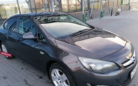 Opel Astra J, 2013 год, 1 150 000 рублей, 2 фотография