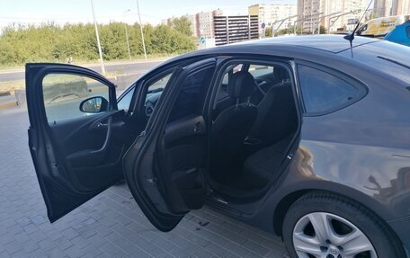 Opel Astra J, 2013 год, 1 150 000 рублей, 13 фотография