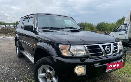 Nissan Patrol, 2004 год, 1 450 000 рублей, 4 фотография