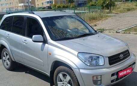 Toyota RAV4, 2002 год, 825 000 рублей, 1 фотография